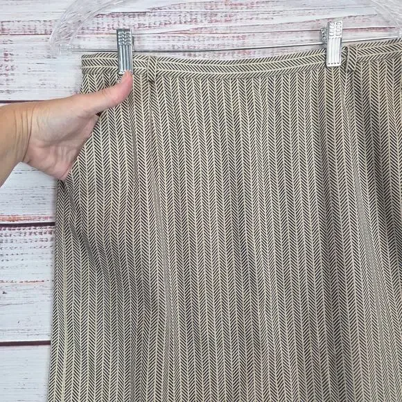 Escade Wool Silk Blend Skirt Sz 10 Tan Chevron Twill Slit Pockets Career Office